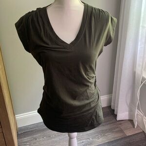 Athleta green short sleeve top